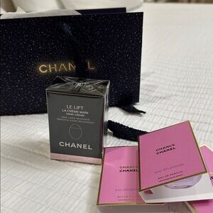 CHANEL Chance Eau de Parfum and Le Lift Hand Cream Set